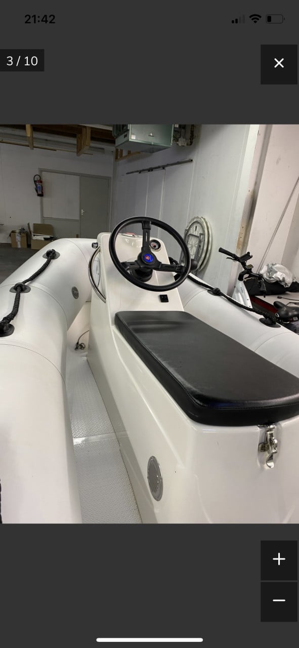 Bootje op trailer