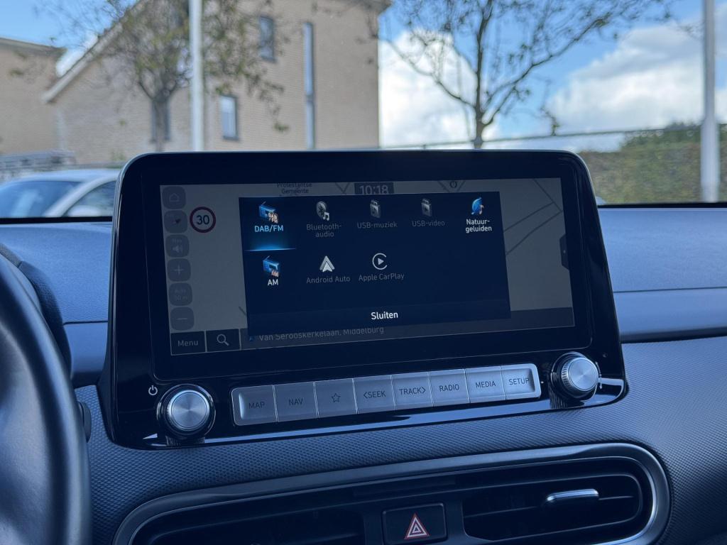 Hyundai Kona ev fashion 64 kwh incl. trekhaak! soh 98,6%