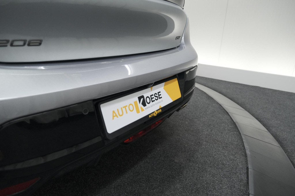 Peugeot 208 puretech 100 gt | camera | navigatie | apple carplay | parkeers