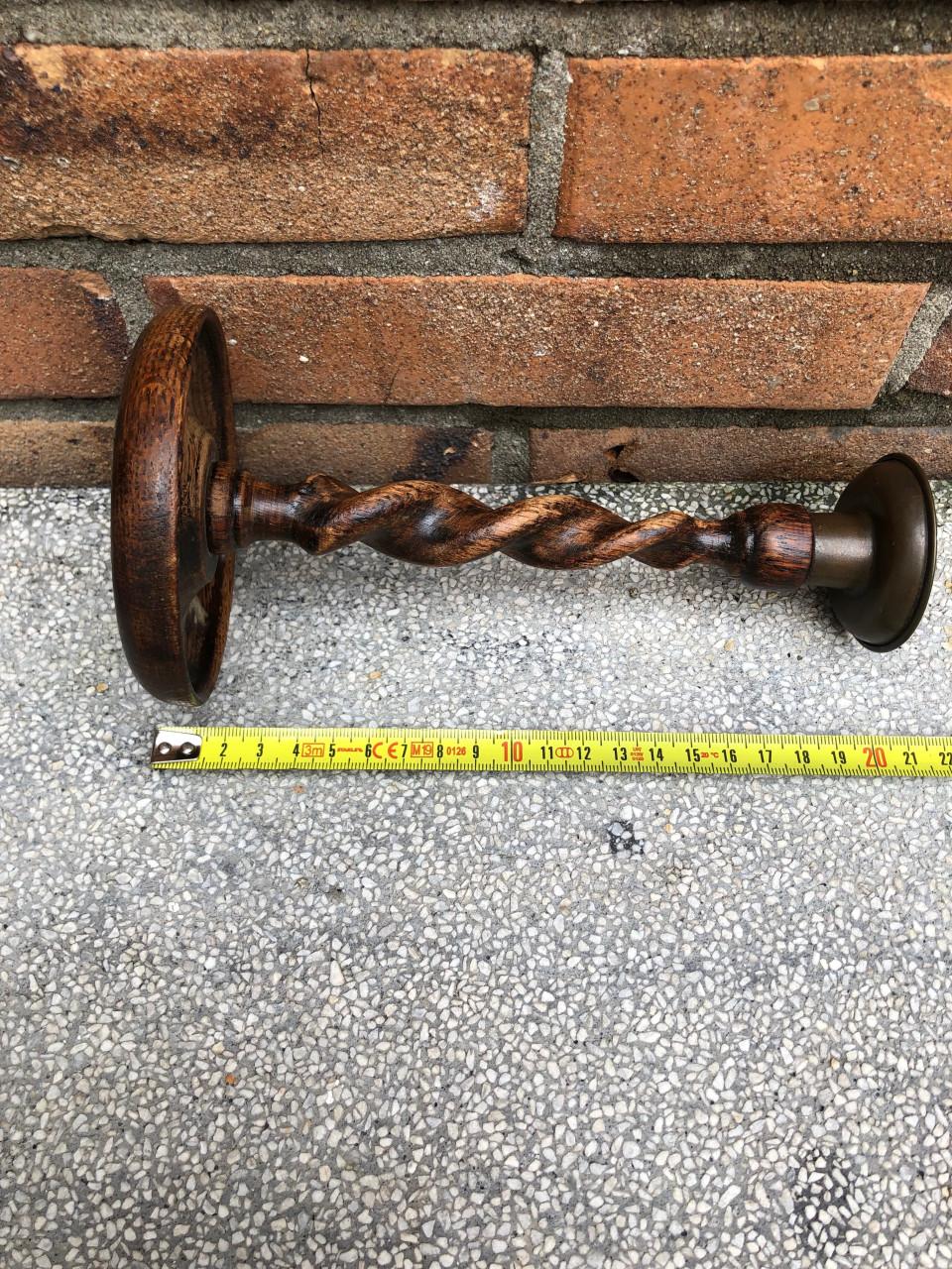 2 vintage kaarsen standaards.