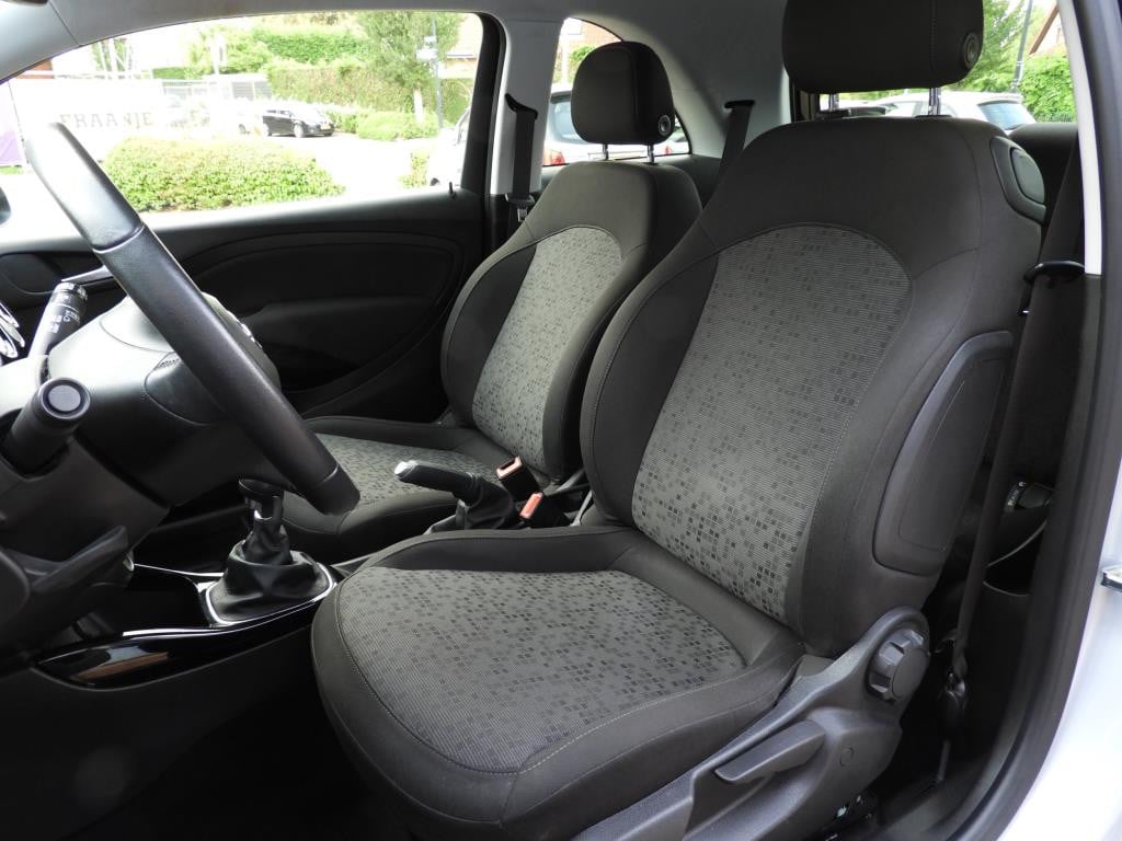 Opel Adam 1.0 turbo jam