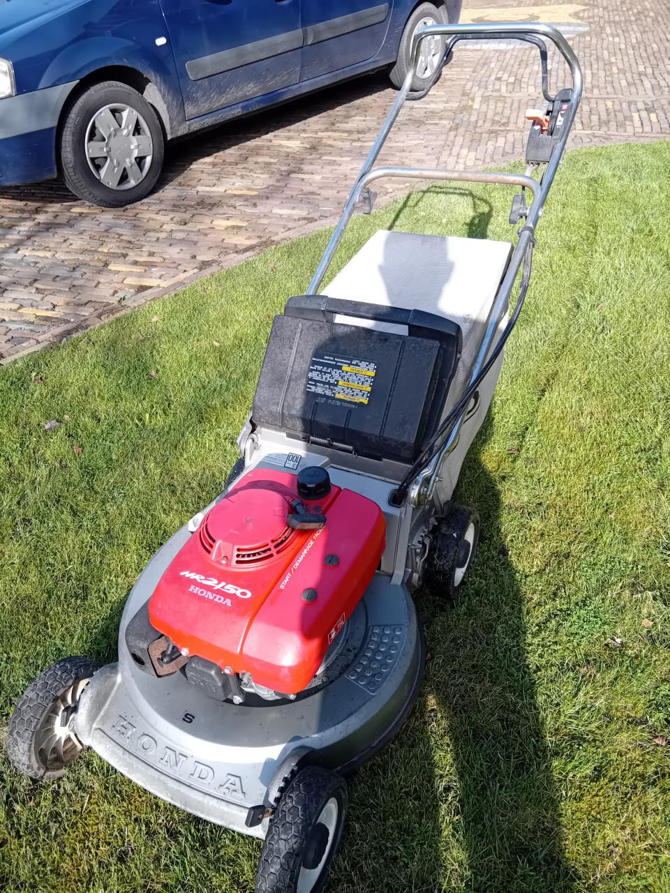 Honda HR2150 aangedreven grasmaaier