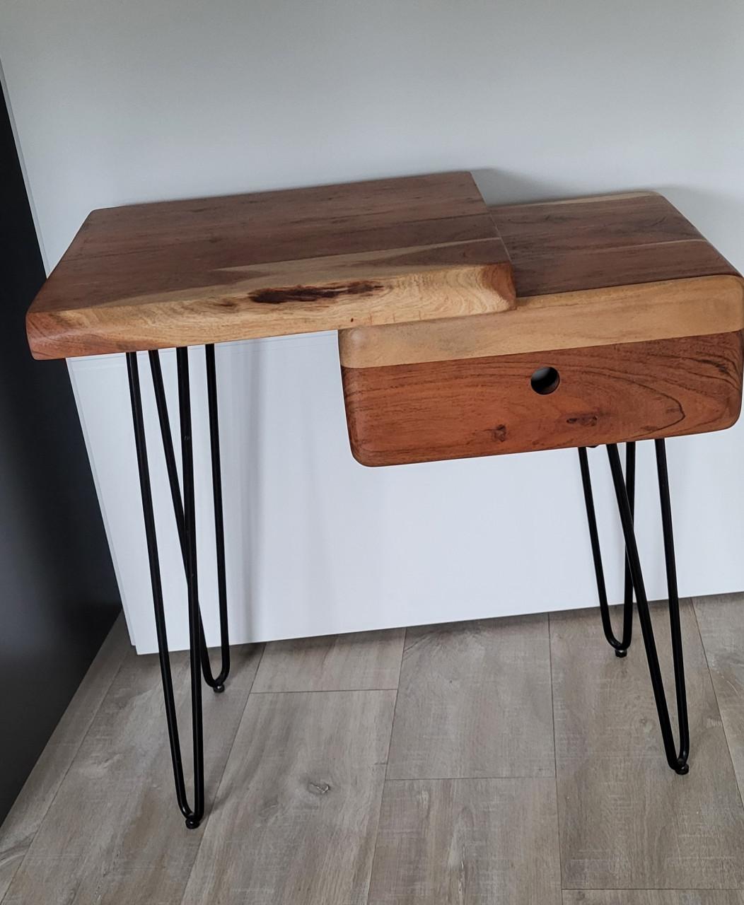 Nachtkastje 1 x links 1 x rechts