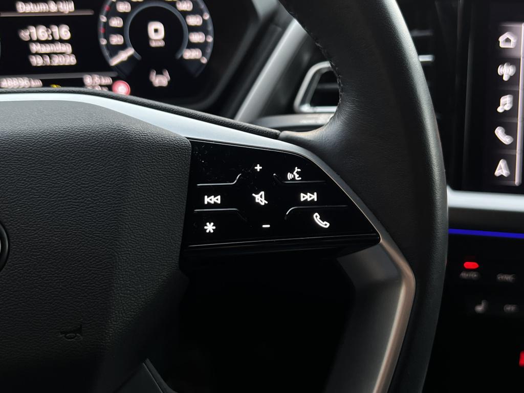 Audi Q4 E-tron 35 advanced edition 55 kwh | camera | carplay | nav | adapti