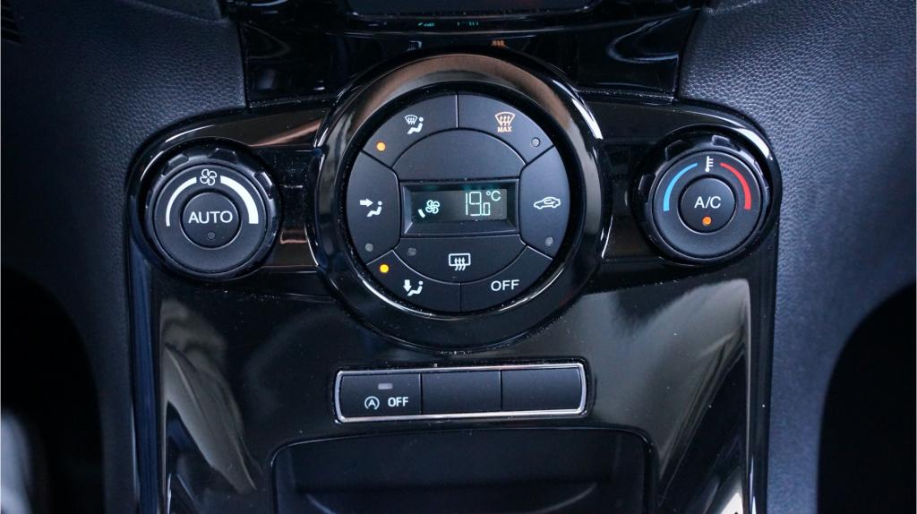 Ford Fiesta 1.0 ecoboost titanium rijklaar incl garantie