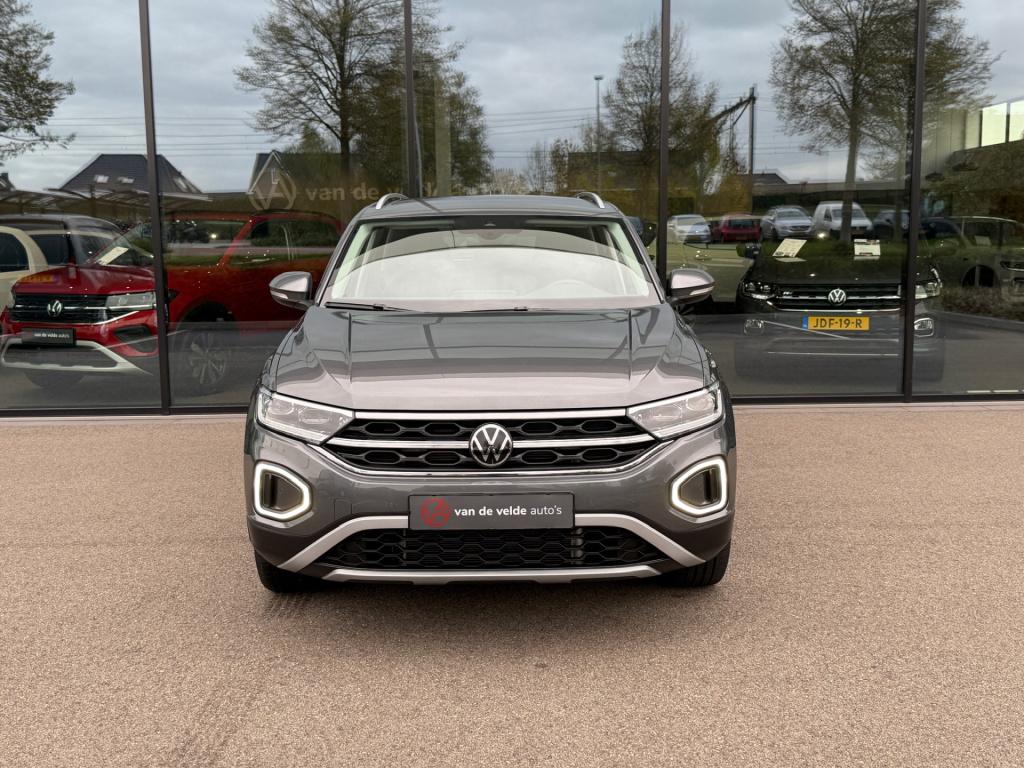 Volkswagen T-roc 1.5 tsi 150pk dsg style | dode hoek | camera | keyless | e