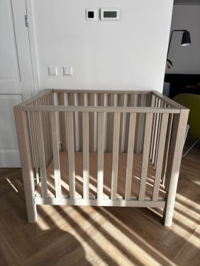 Massief houten box weinig gebruikt!