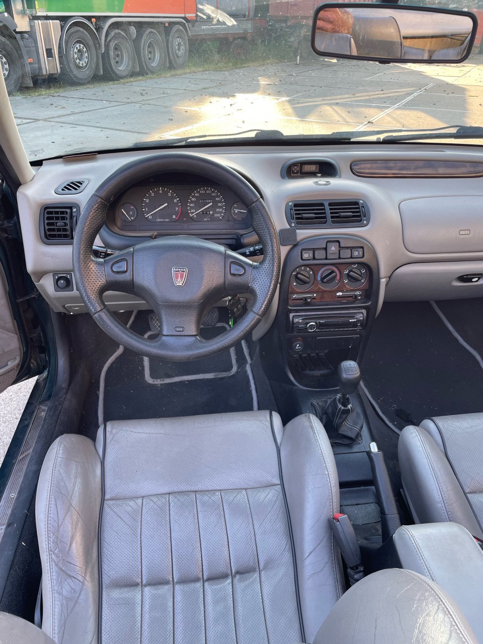 Rover cabriolet 216