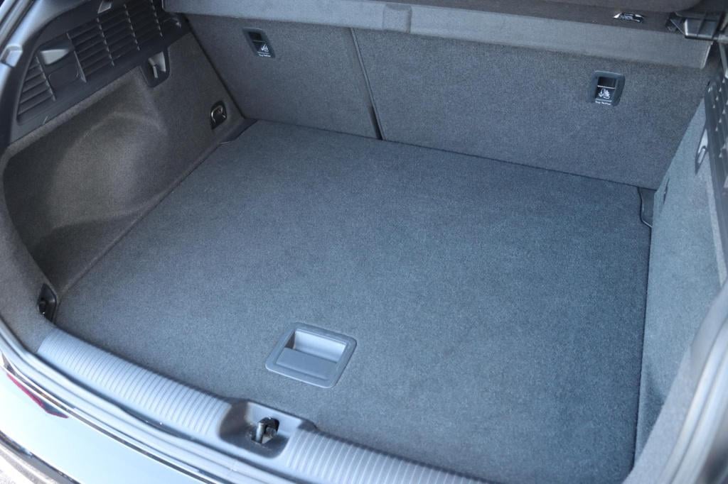 Audi Q2 1.0 tfsi sport | airco | navi