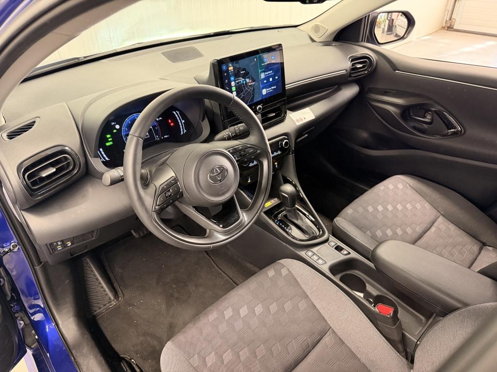 Toyota Yaris 1.5 hybrid 115 dynamic