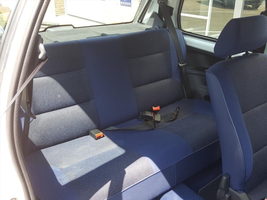 Peugeot 106 1.0 sketch
