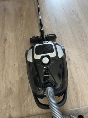 Te koop Inventum stofzuiger Z.G.A.N.