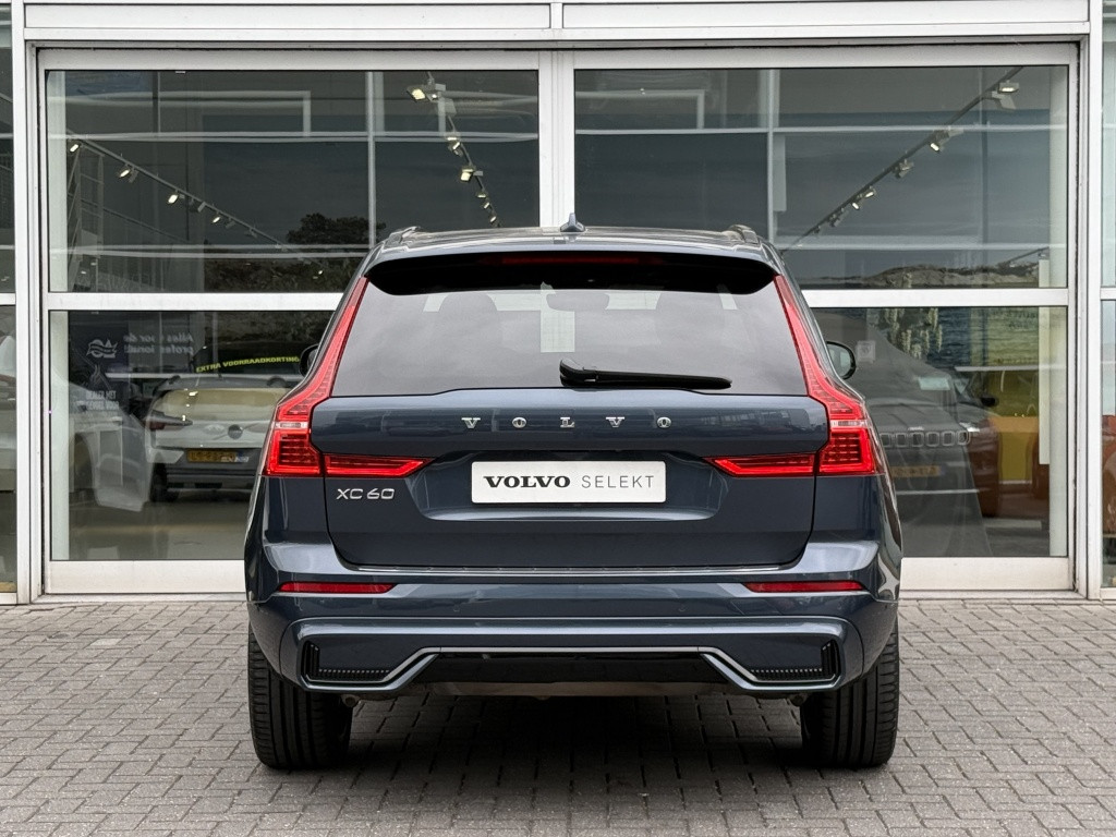 Volvo XC60 t6 340pk recharge r-design| panodak| adap.cruise| 360camera| tre