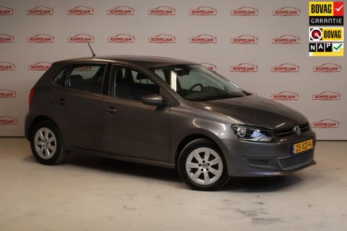 Volkswagen Polo 1.4-16v highline, pdc achter, trekhaak, el ramen, nw distri