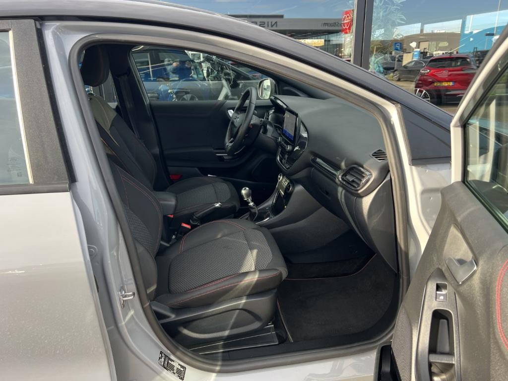 Ford Puma 1.0i ecoboost hybrid 155pk st-line , car play , voorruitverwarmin