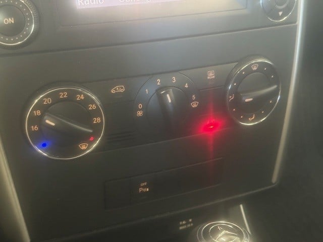 Mercedes-Benz A-Klasse 160 business class avantgarde l pts l navi l airco l