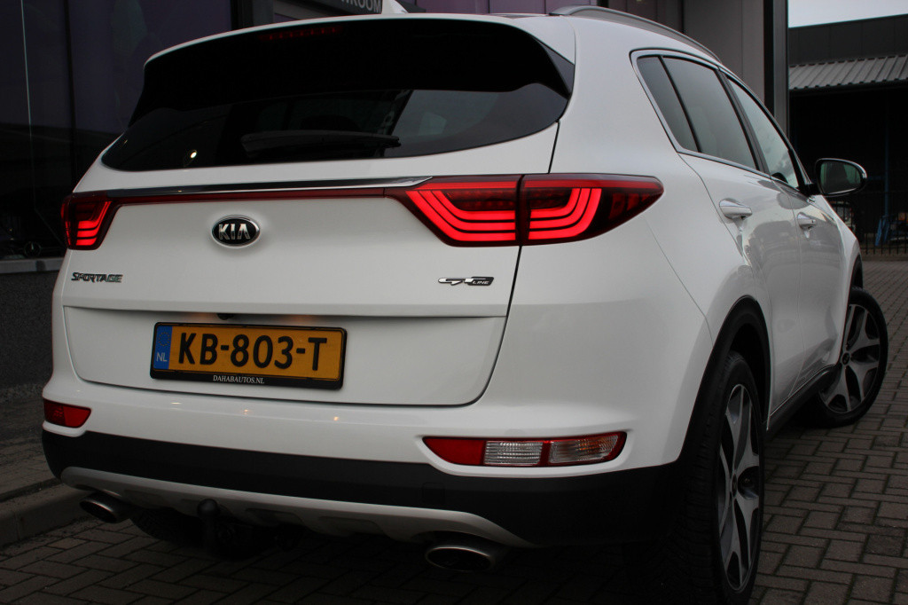 Kia Sportage 1.6 t-gdi gt-line first edition | leder | camera | trekhaak | 
