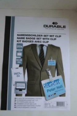 Congresspeldenset met clip €.12,50 Merk: Durable 20 stuks 60x90 mm 3 vel A4