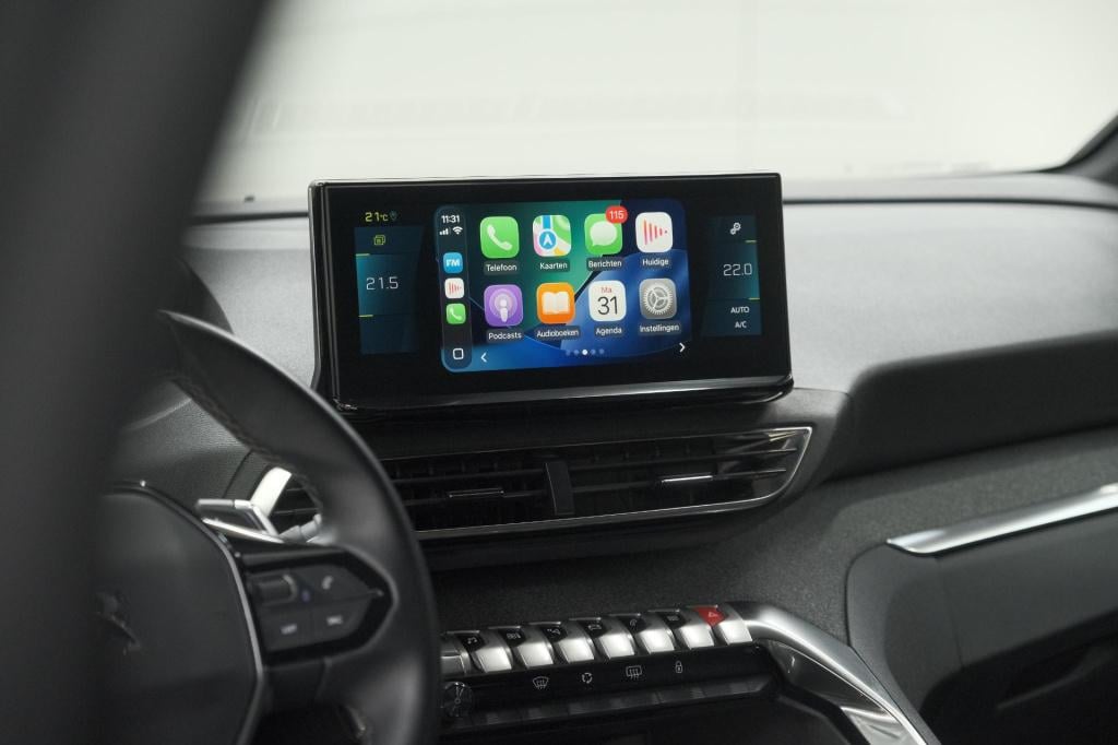 Peugeot 3008 1.6 hybrid 225 allure | camera | dodehoekdetectie | apple carp