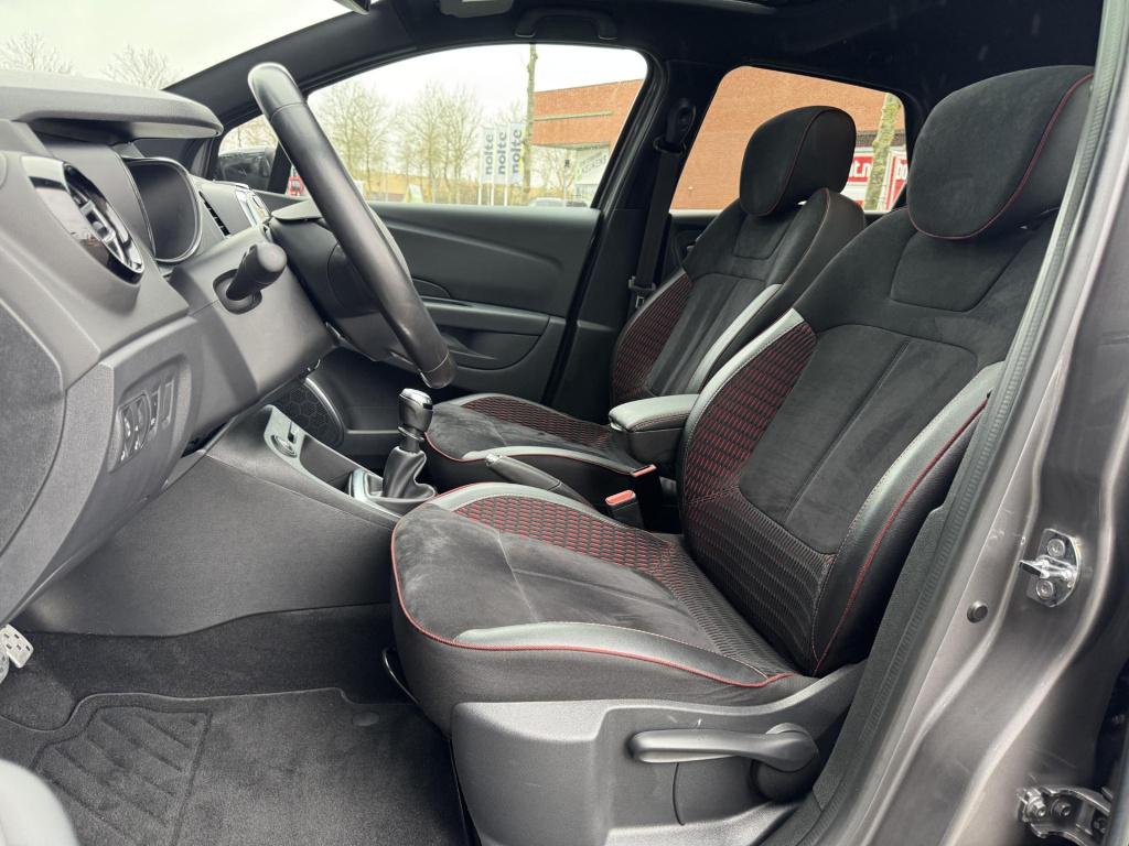 Renault Captur 1.3 tce red edition incl. trekhaak!