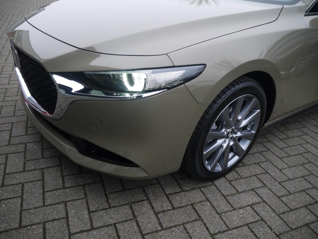 Mazda 3 2.5 e-skyactiv-g m hybrid 140 exclusive-line sedan