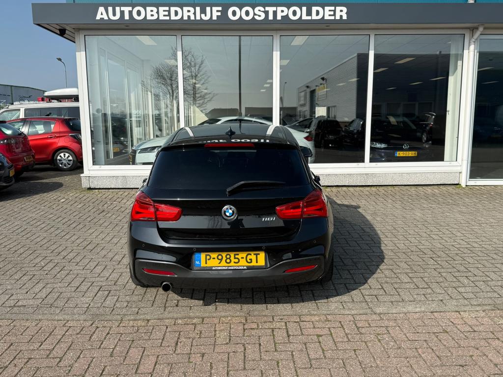 BMW 1 Serie 118i edition m sport shadow high executive