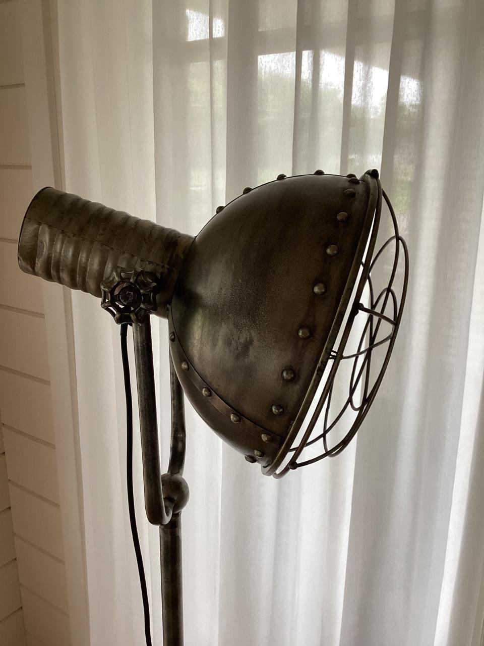 Stalamp vloerlamp industrieel Sissy Boy Goes