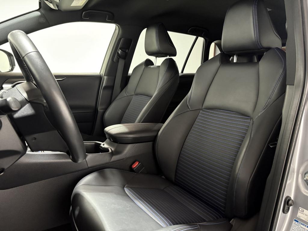 Toyota Rav4 2.5 hybrid awd bi-tone | appel carplay | bsm | 360 camera |