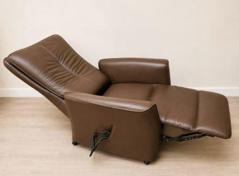 Prominent sta op stoel/ relax fauteuil