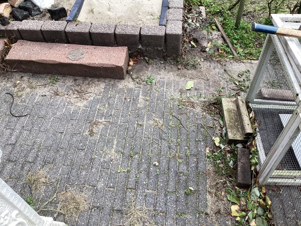 GRATIS Bestrating 15 m2, opsluitblokken , betonnen Bilzen