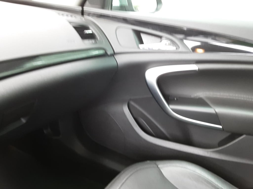 Opel Insignia sports tourer 2.0 t cosmo