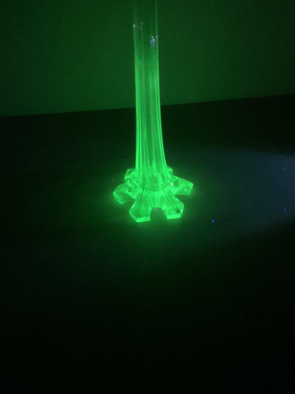 Soliflora vaas van uranium glas