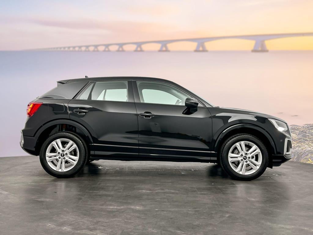 Audi Q2 advanced edition (a01 pi) 35 tfsi 110 kw / 150 pk