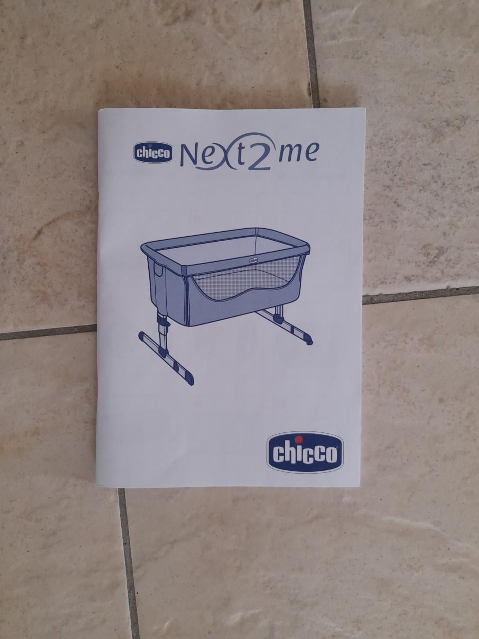 Co-sleeper Chicco Next 2 me  ( z.g.a.n.)