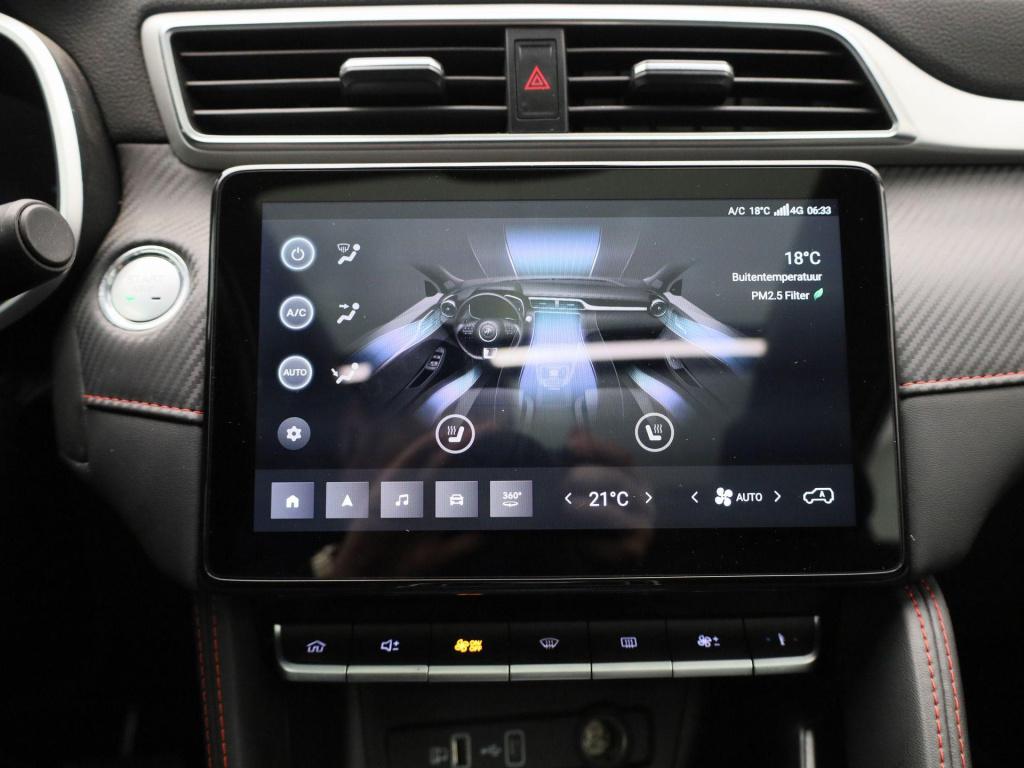MG Zs Ev long range luxury 70 kwh 3-fase 11kw-lader | leder | panoramadak |