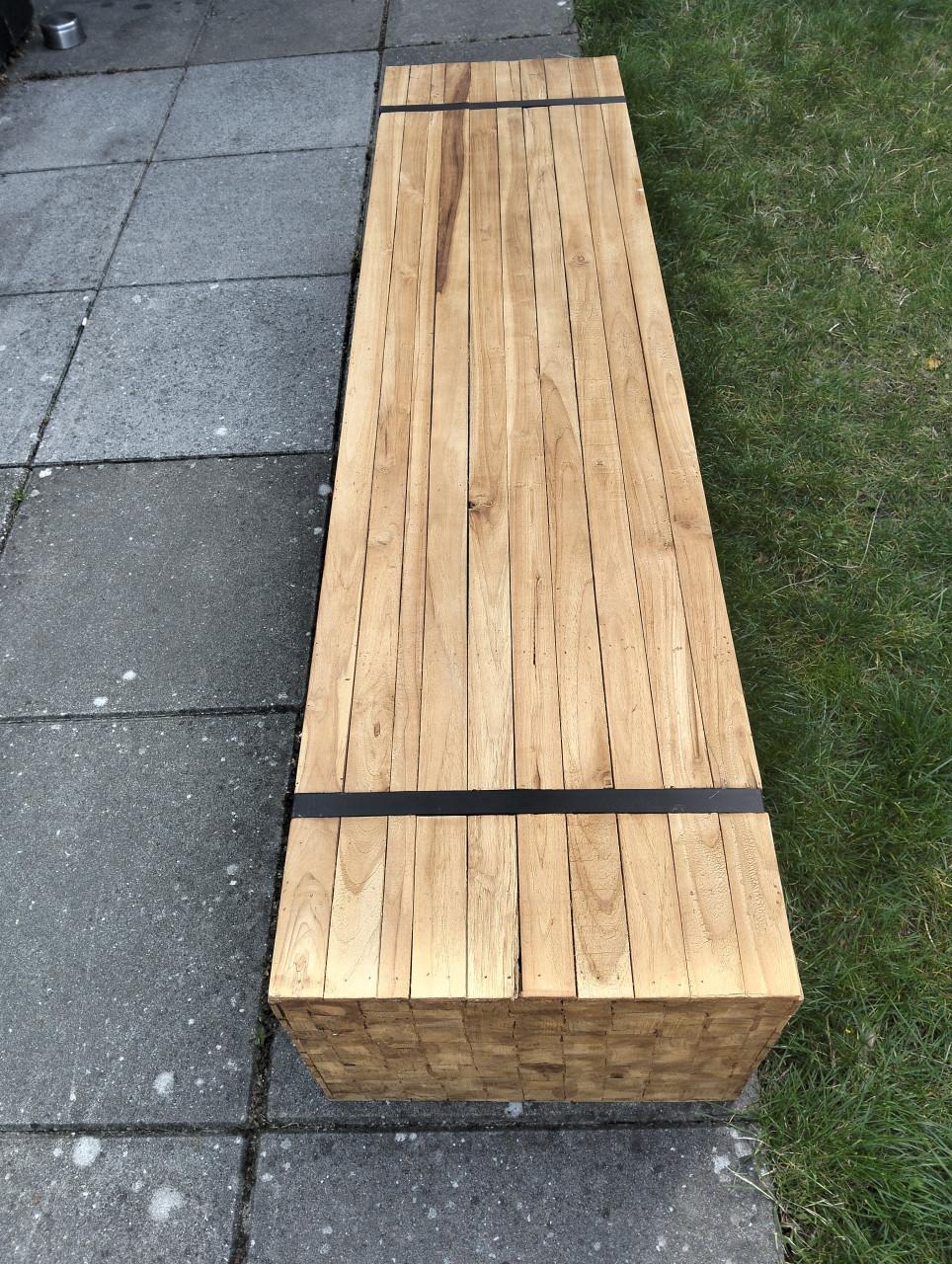Houten blok-meubel