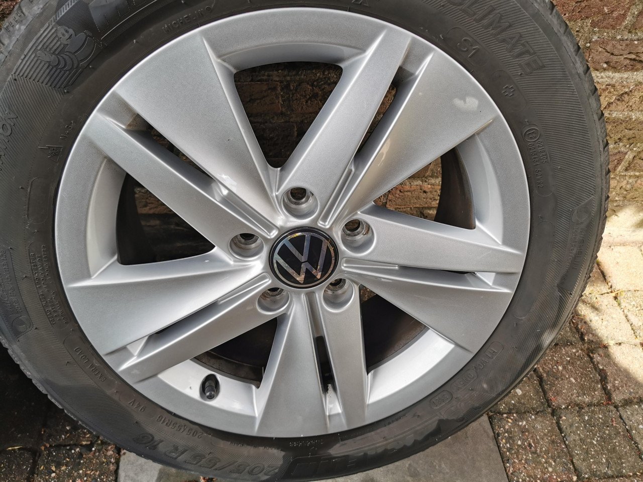16 inch originele Norfolk velgen + zomerbanden Volkswagen Golf 8