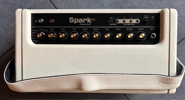 Positiv Grid Spark 40w