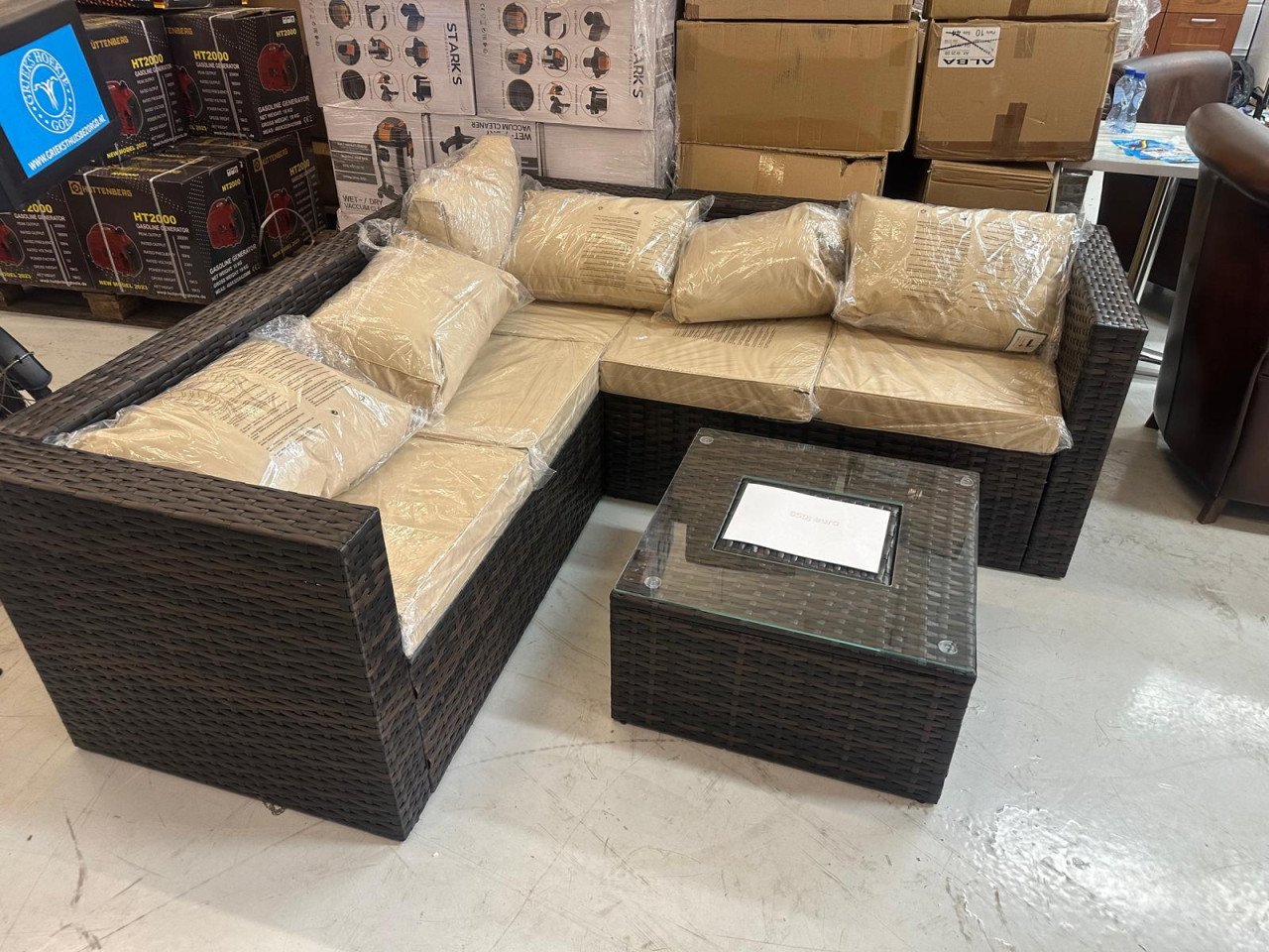 Lounge dining sets