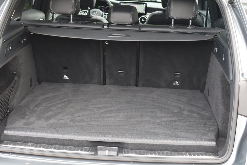 Mercedes-Benz Glc 300e 4matic business solution luxury l mbux l panoramadak