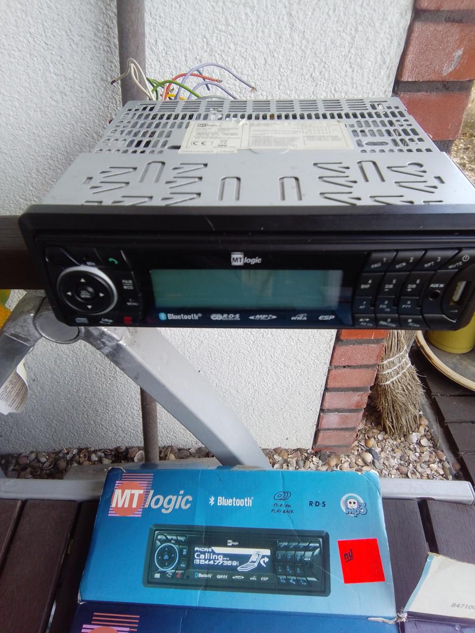 Auto radio nieuw