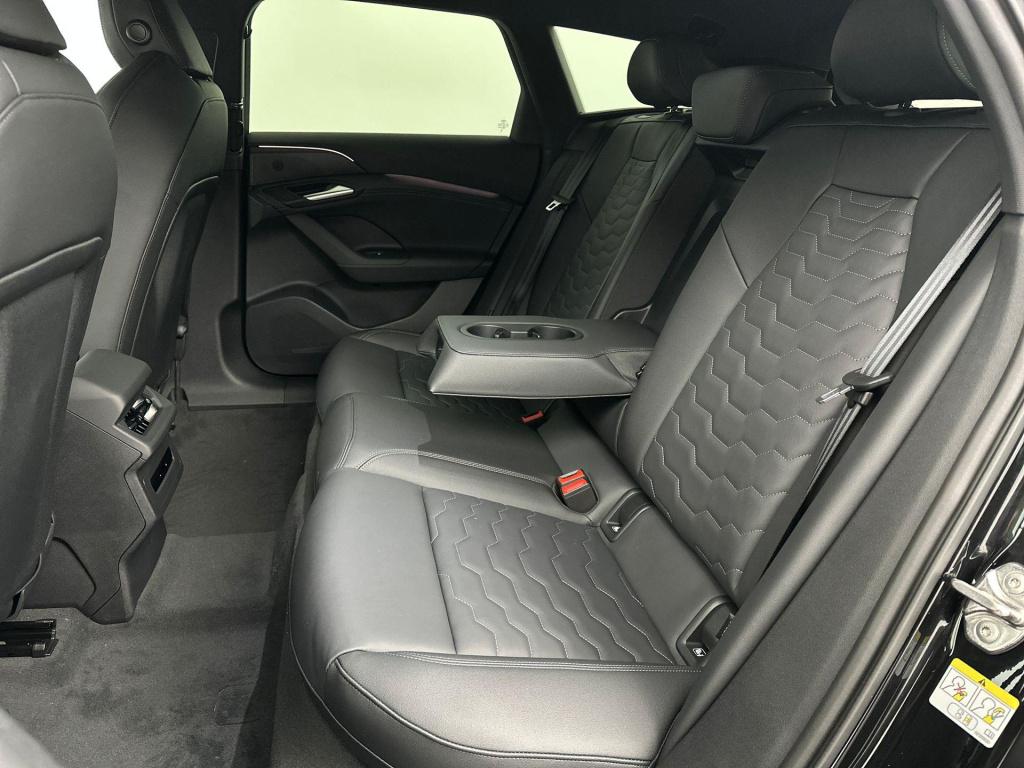 Audi A6 Avant E-tron s edition e-tron 83 kwh 210 kw / 286 pk avant elek