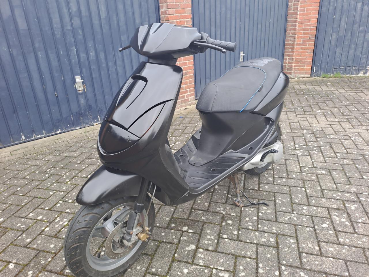 Te koop peugeot vivacity prijs 150 euro
