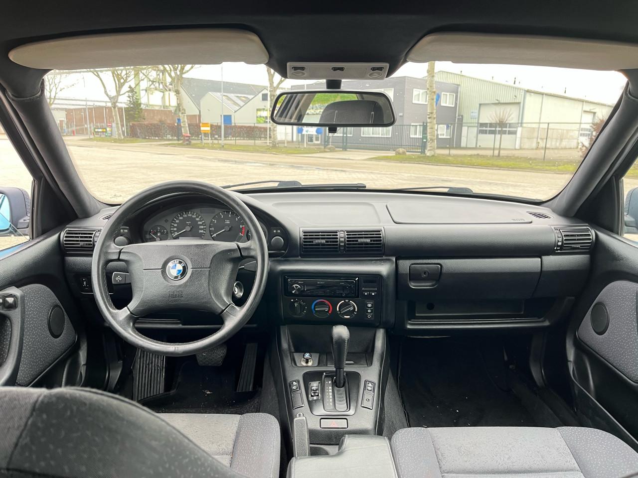 Bmw 316 (1.9) met 156500 km! automaat!