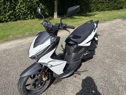 Kymco scooter Super 8 50