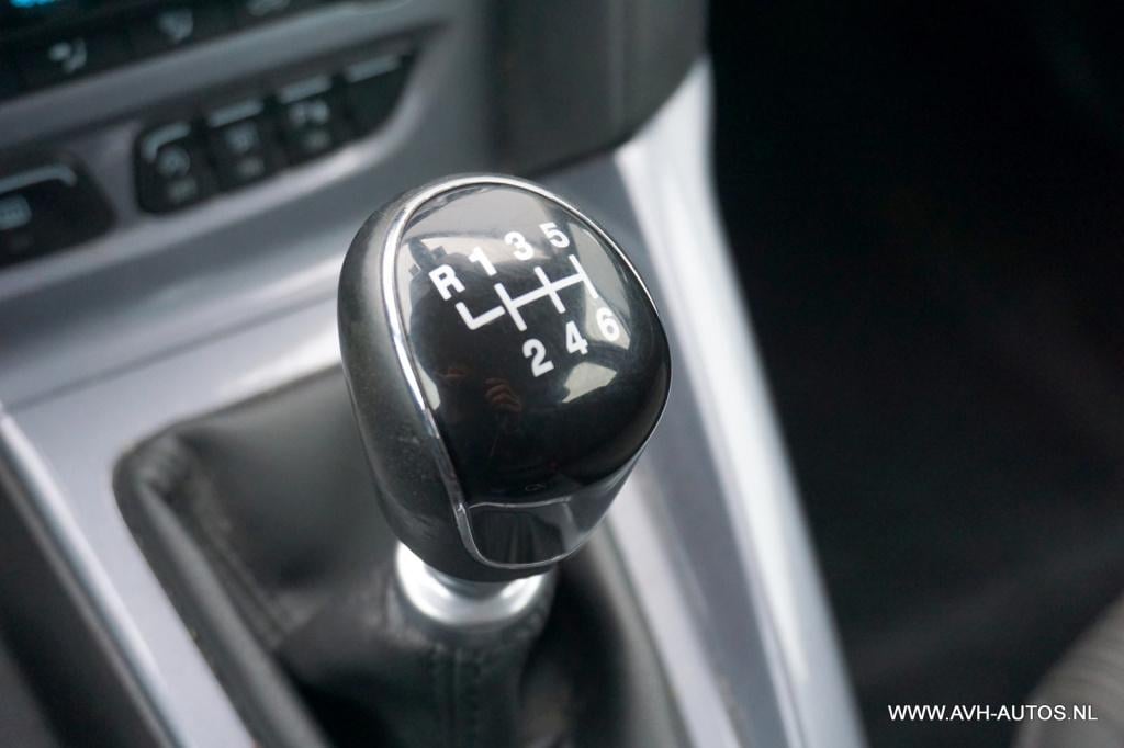 Ford Focus wagon 1.0 ecoboost edition plus