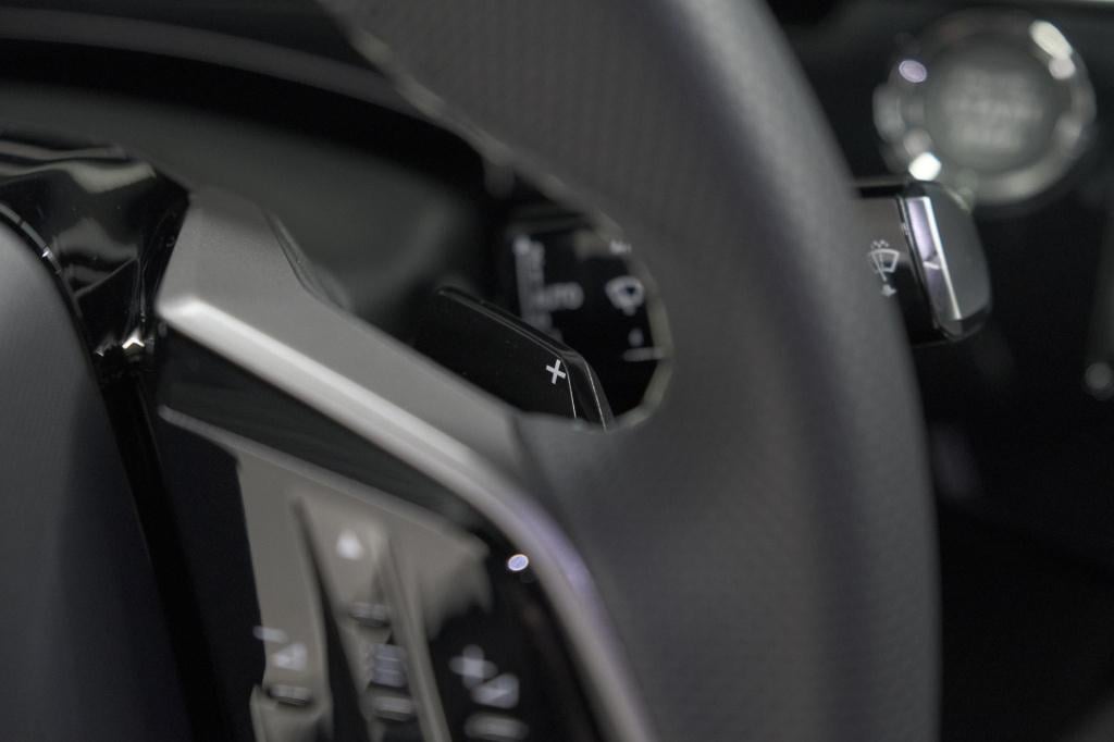 Peugeot 3008 1.2 hybrid 145 gt | elektrische kofferklep | camera | adaptiev