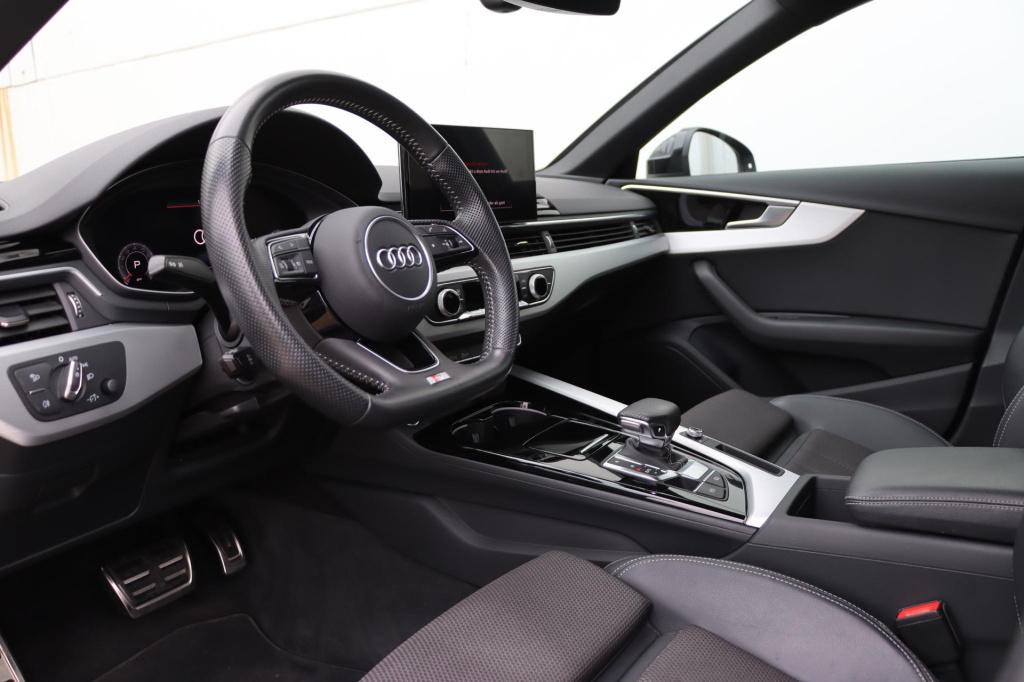 Audi A4 avant 40 tfsi launch edition sport