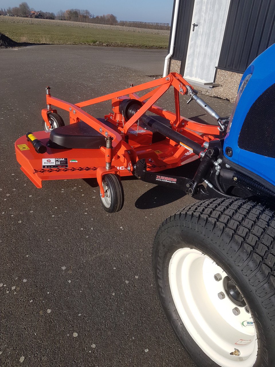 Tractor met maaier