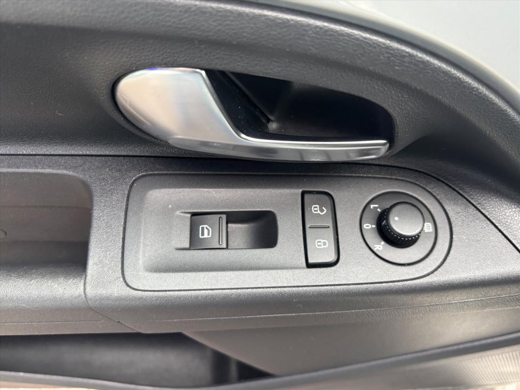Seat Mii 1.0 60pk ecomotive 5d sport dynamic| stoelverwarming| pano dak| ga
